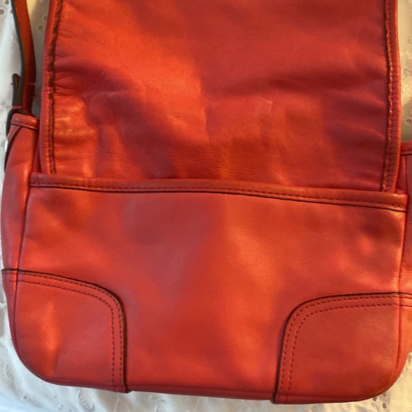 Pink Coach crossbody bag - Picture 3 of 7